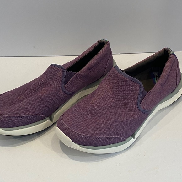 Teva Shoes - Teva Slip On Sneakers Womens 7 Purple Good Canvas Low Top 1007766